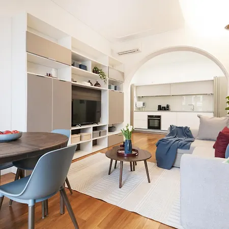 Easylife - Raffinato Con Balcone In Porta Romana ميلان
